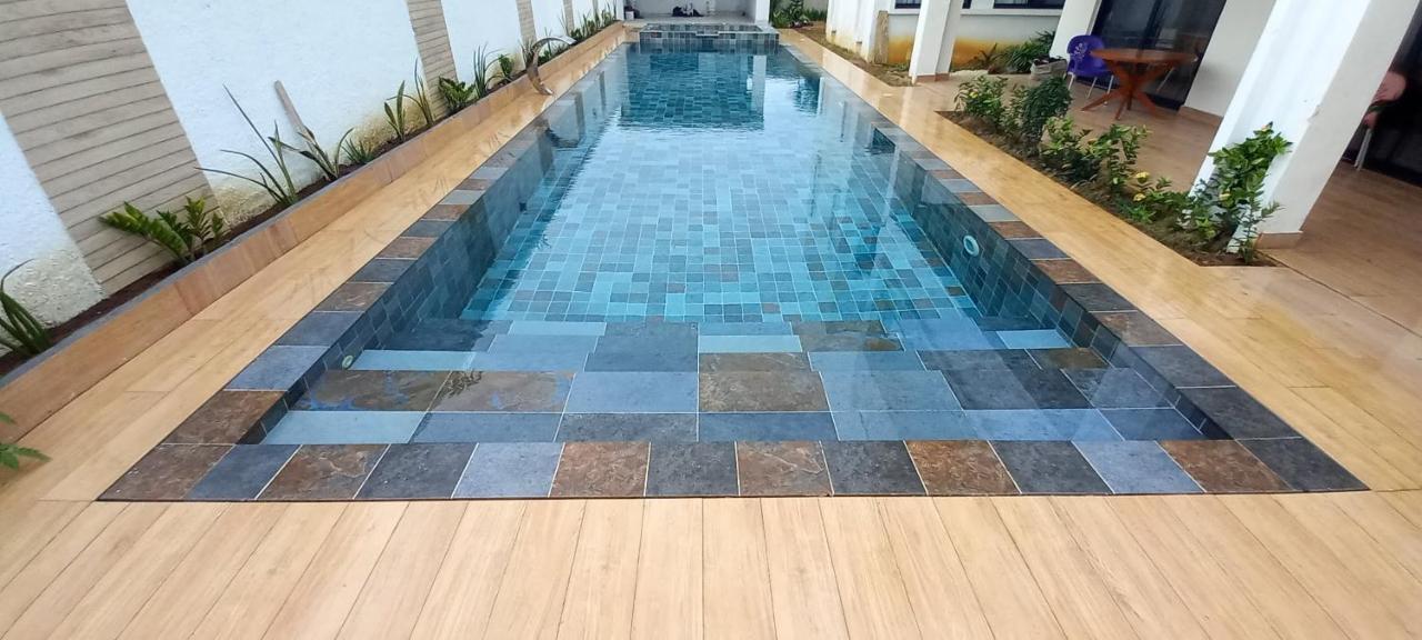 Villa Bolati, Avec Piscine, Jacuzzi, Jardin Et Vue Bonoua Bagian luar foto
